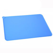Load image into Gallery viewer, Silicone Dog Food Mat