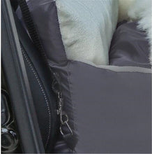 Load image into Gallery viewer, Double Faced Removable Pet Booster Car Seat
